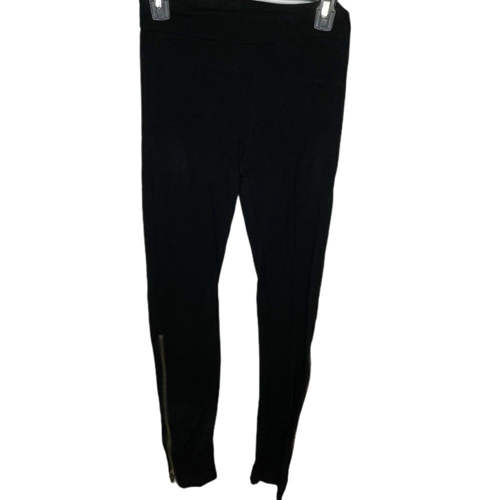 H&M Black Pants Zippers At Ankles